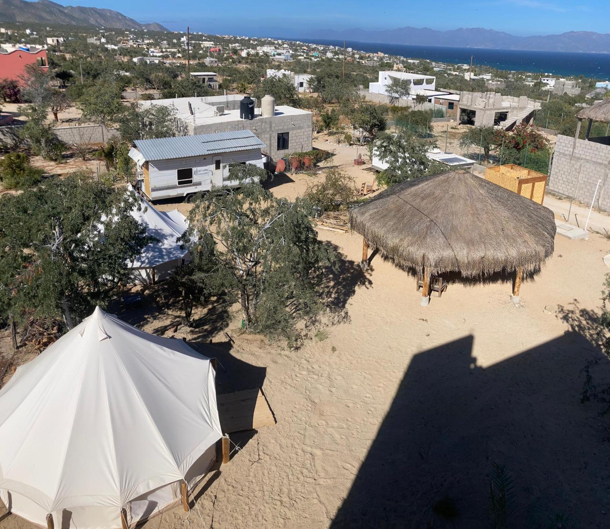 Hotel Glamping 3 Idiomas El Sargento Exterior foto